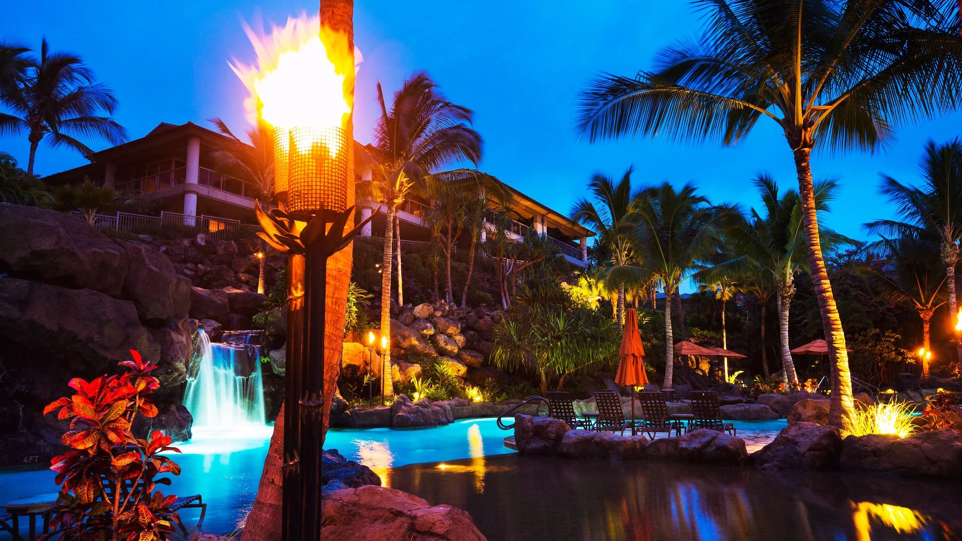 Outdoor Lighting Can Improve the Aesthetic & Safety of Your Outdoor Space
