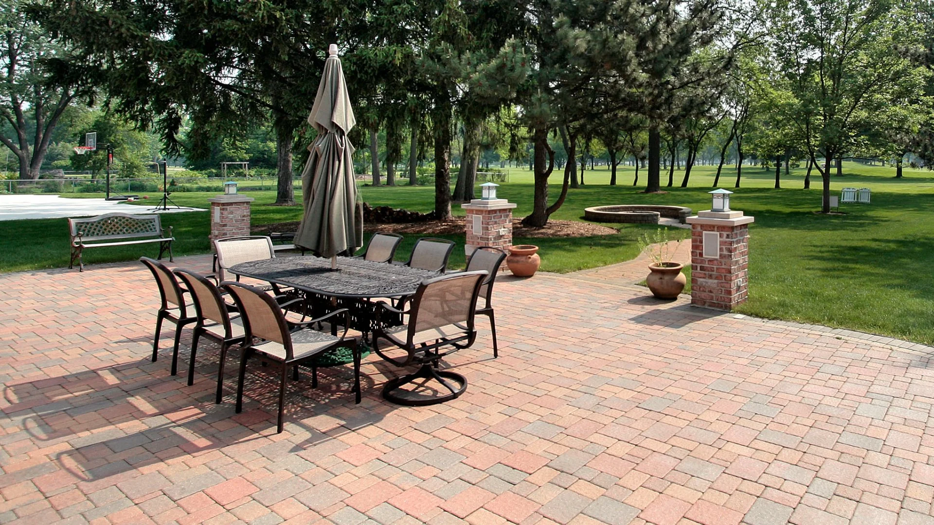 Investing in a New Patio? Consider Using One of These Eye-Catching Patterns